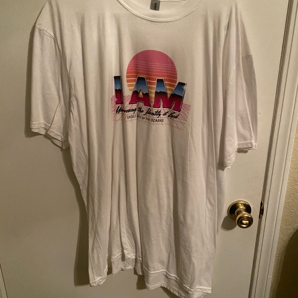 White I AM Graphic T-Shirt